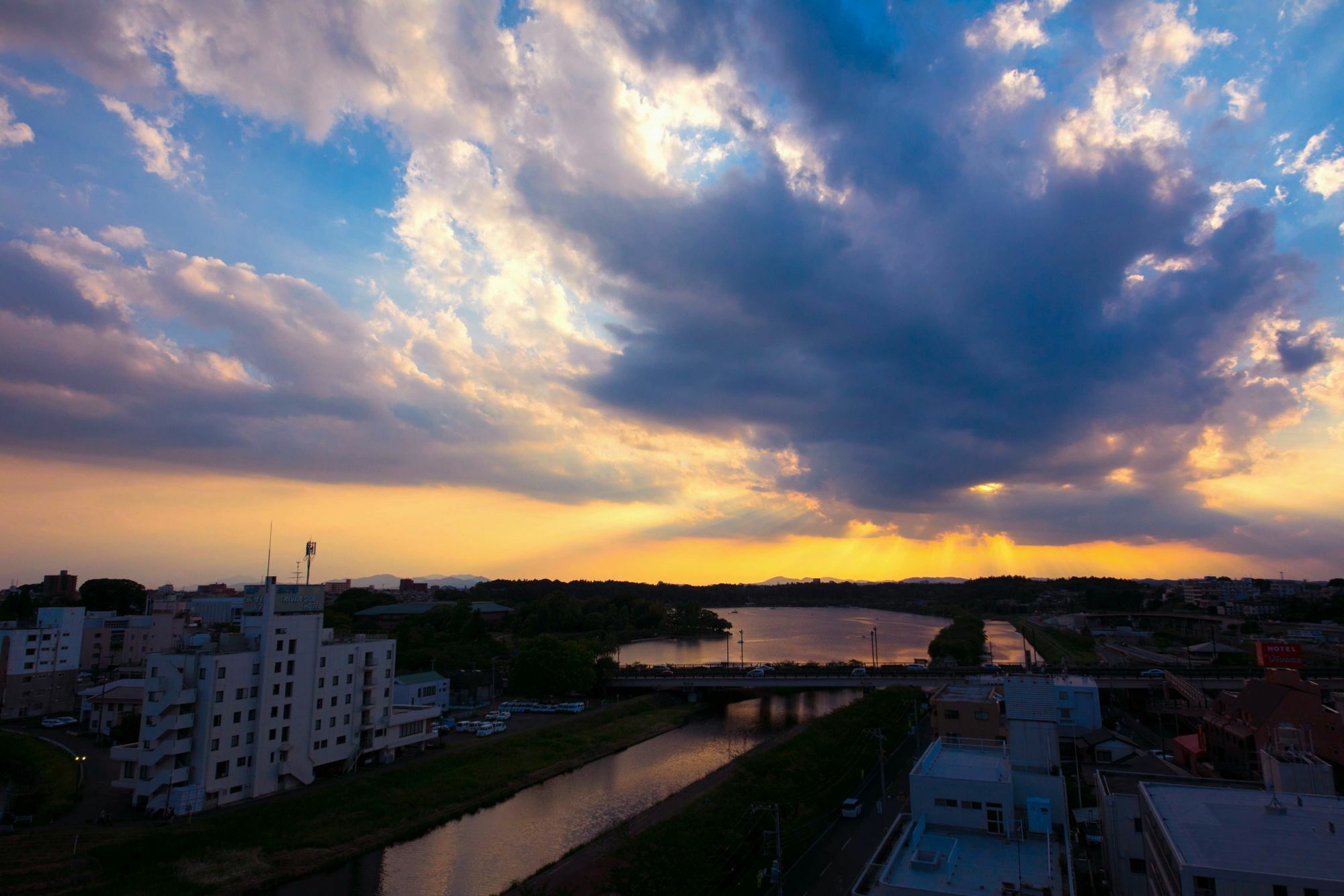 Mito Hotel Season Екстер'єр фото